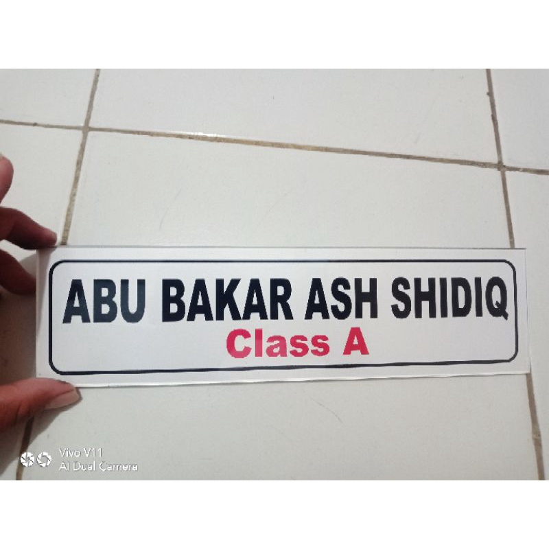 

SIGN BOAR ACRYLIC PERLENGKAPAN KANTOR/SEKOLAH CUSTOM