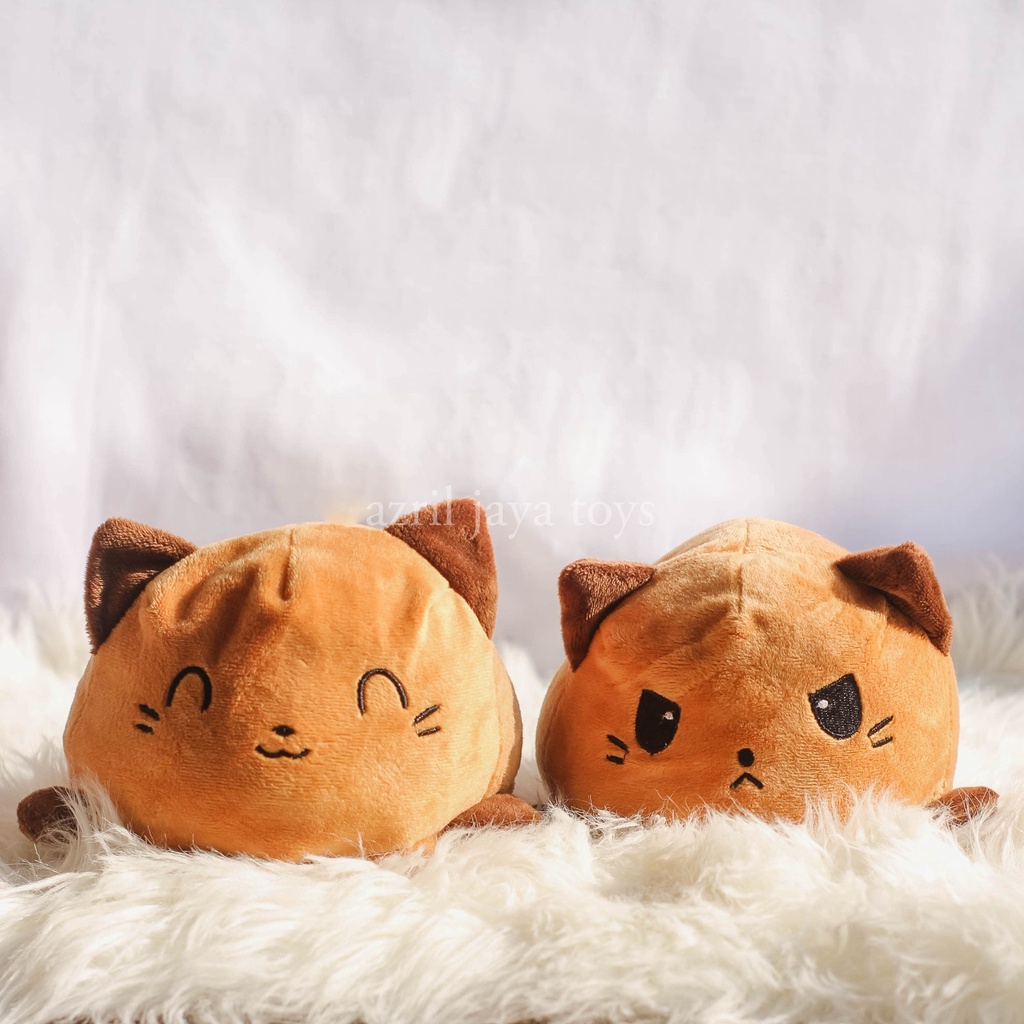 Boneka Kucing Dua Sisi Reversible Cat