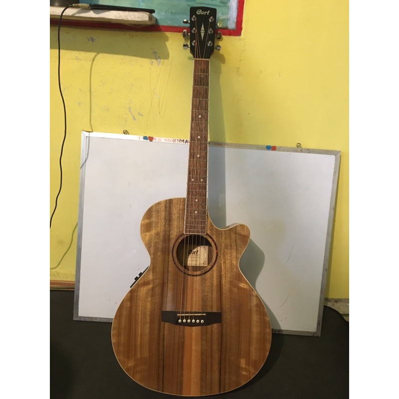 Guitar Cort  SFX - DAO  NAT