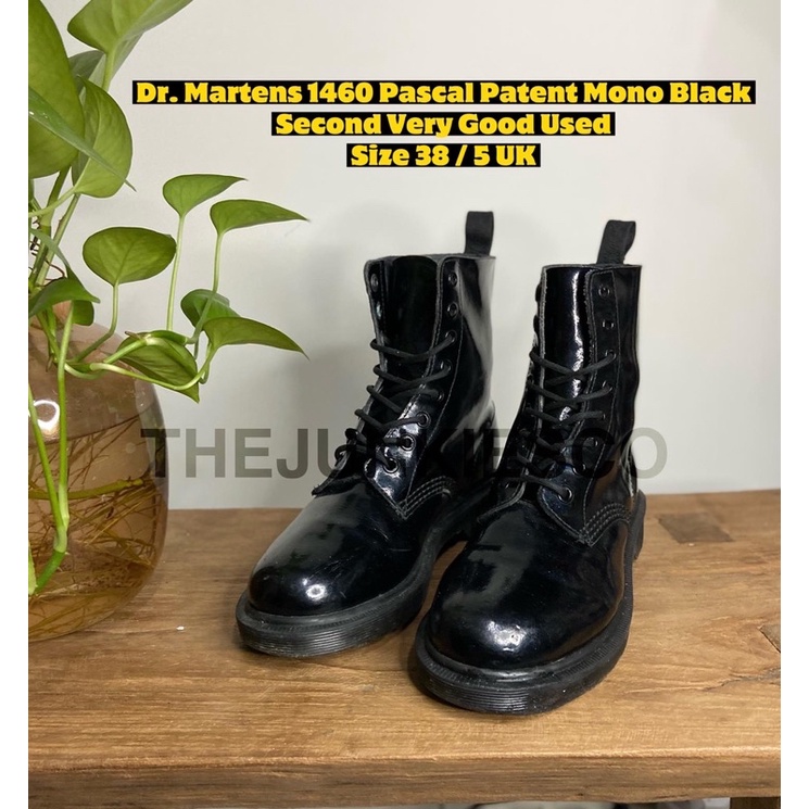 Sepatu Dr. Martens 1460 Pascal Patent Mono Black