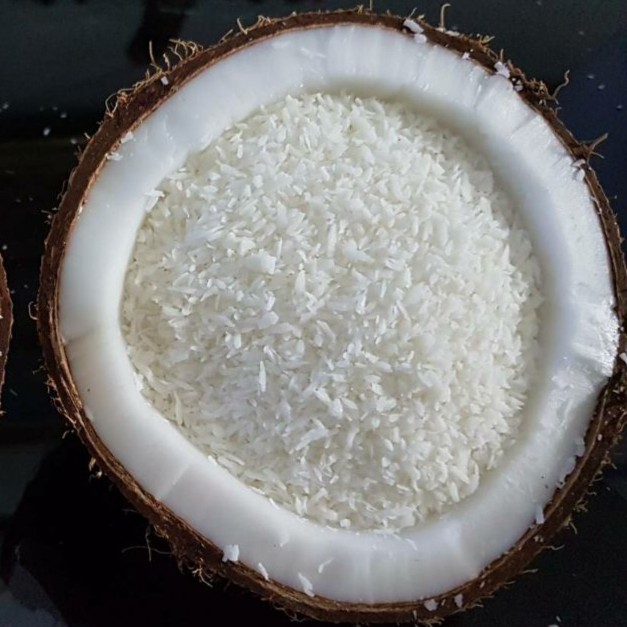 

Kelapa Parut Kering Dessicated Coconut Medium 250Gr