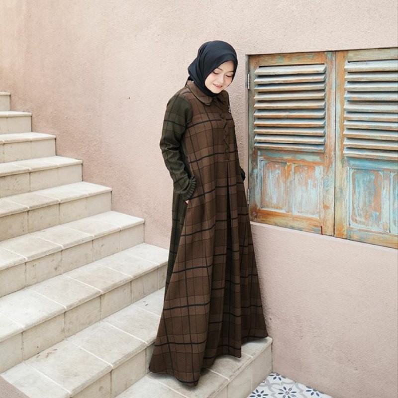 ANEUKU - DRESS POPPER