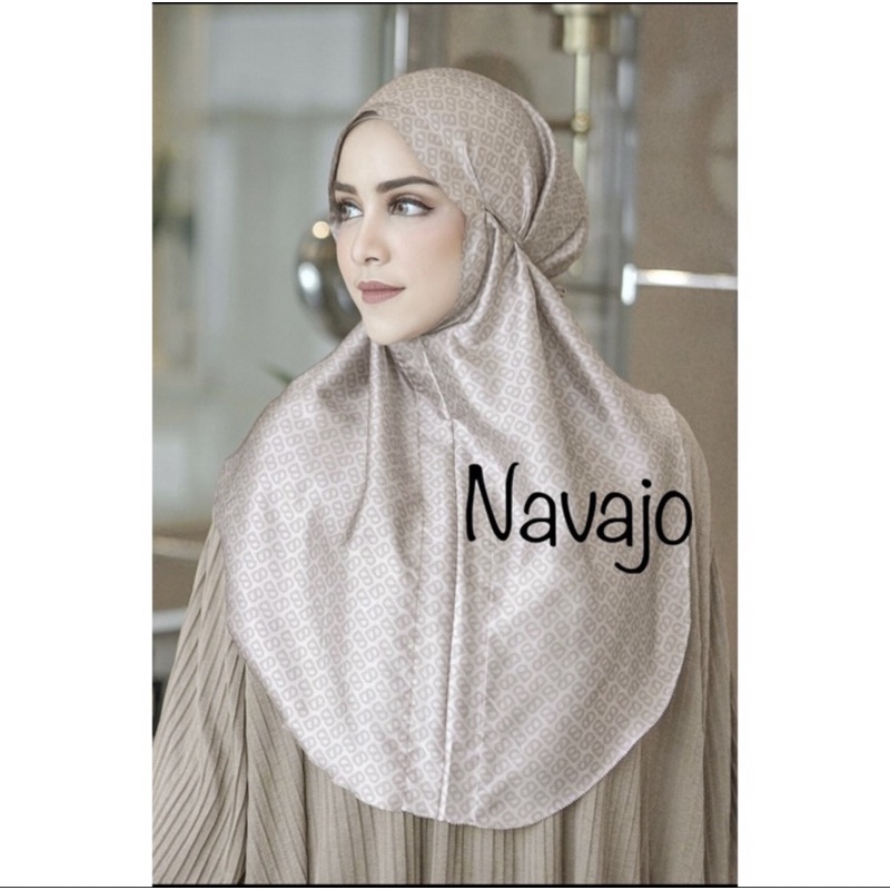 Tapis Slip On Buttonscarves Navajo New