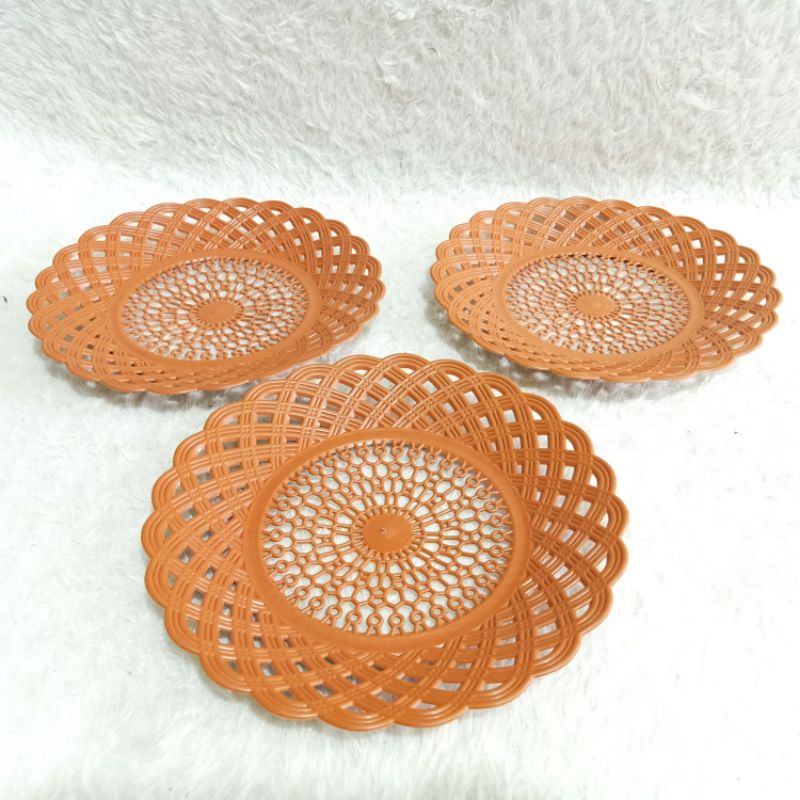 piring anyaman rotan plastik / piring plastik / piring anyaman plastik eceran 1pcs