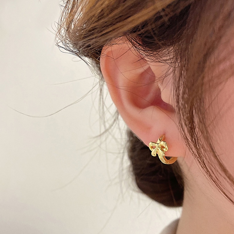 Anting Tusuk Lapis Emas 18K Model Pita Mini Untuk Wanita