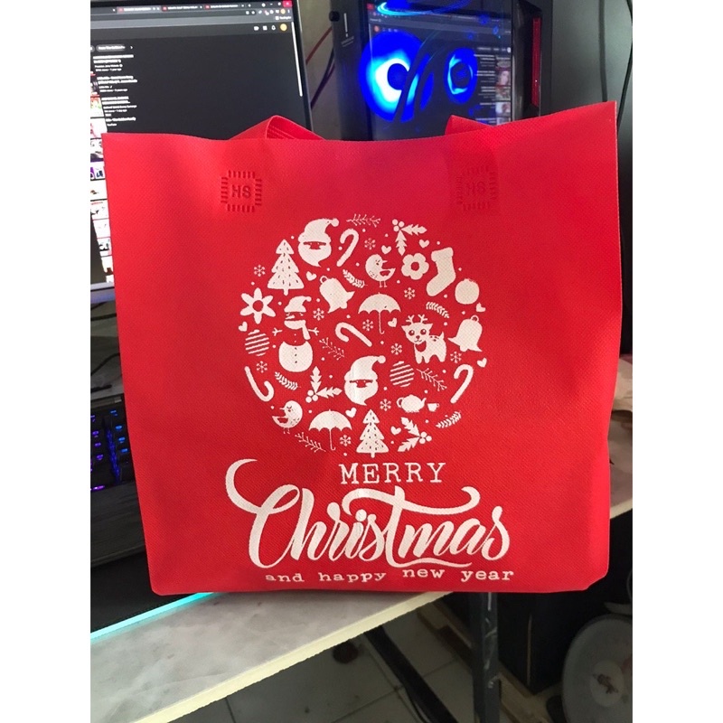 

tas natal hampers untuk natal bahan kain spunbun dan plastik tebal