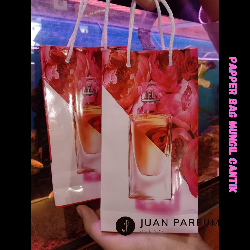 

PAPPER BAG PINK CUTE UKURAN SEDANG // TRAVEL SIZE // PER PCS // SATUAN