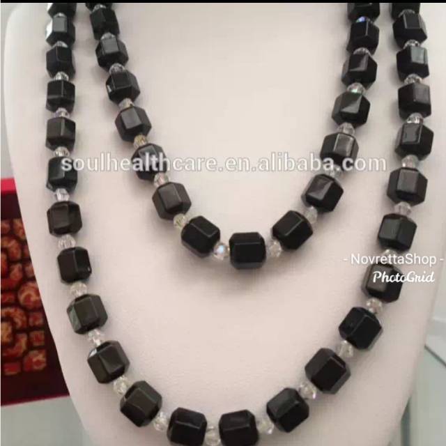 Kalung kesehatan turmalin manik putih