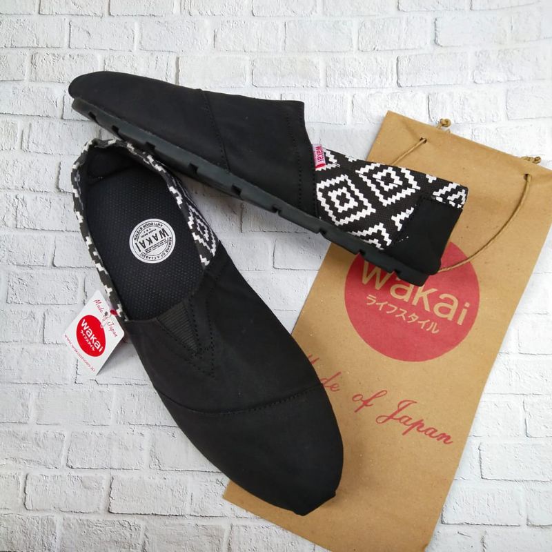 SEPATU SLIP ON ANAK PRIA WANITA DEWASA WAKAI TRIBAL HITAM TERBARU