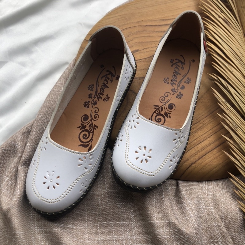 (HARGA PROMO = PACKING TANPA KARDUS) SEPATU LASER 3 WANITA CEWEK SINTETIS KANTOR TERPOPULER TERMURAH SEPATU WANITA FLAT SHOES MURAH TEPLEK LASER CASUAL MURAH SLIP ON CEWEK KULIT CASUAL MURAH KEKINIAN CEWEK FORMAL DINAS KERJA KULIAH SEKOLAH TERMURAH