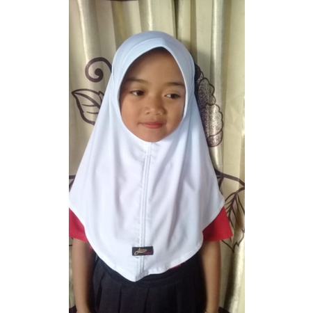 hijab juma anak khusus putih