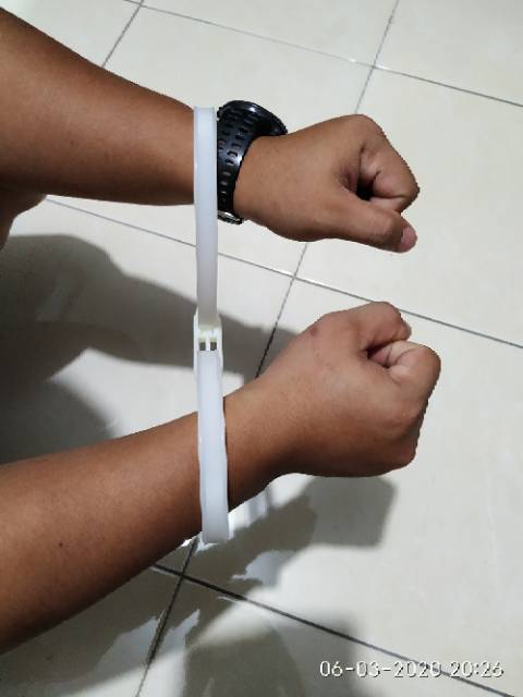 Borgol Plastik (Plastic Handcuff) Yang Di Pake Tentara Special Force Dan Densus