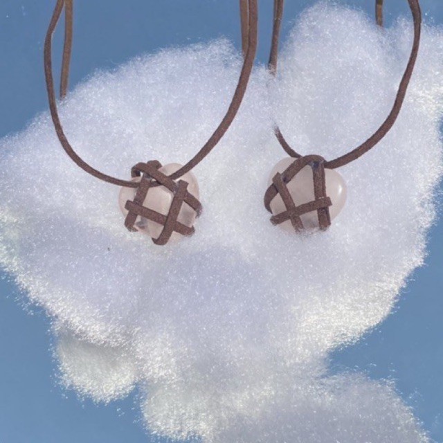 READY STOCK Barbie Diamond Castle Necklace / Kalung bentuk hati/Kalung Barbie / Kalung bentuk love