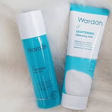 Wardah Lightening Cleansing Milk &amp; Face Toner