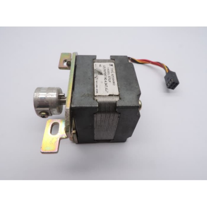 Japan Servo Co. Steper KH39HM2 1.8 DEG/STEP Stepper Motor 12v