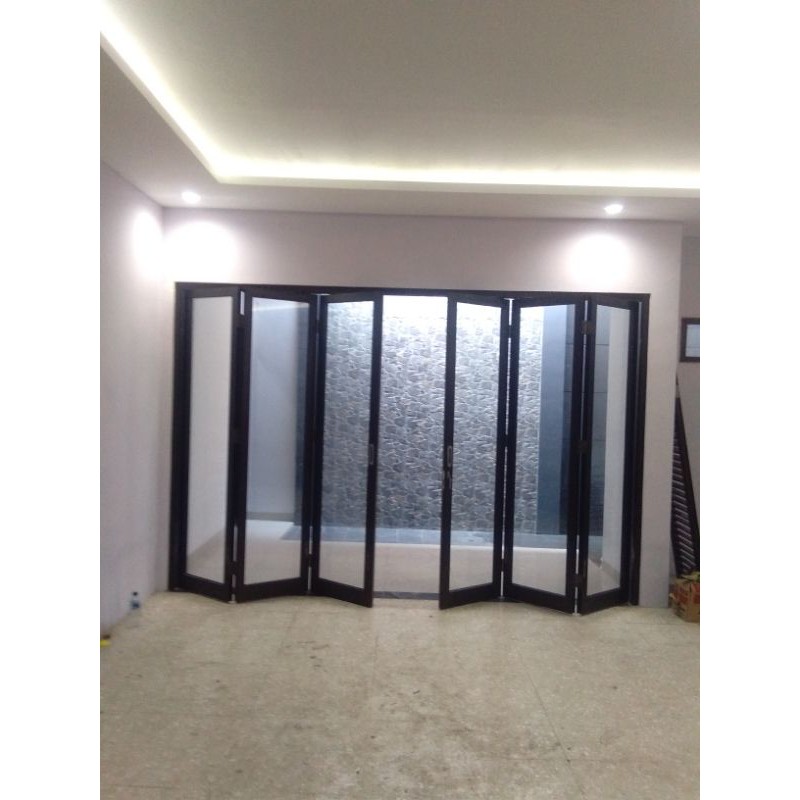alumunium : pintu lipat