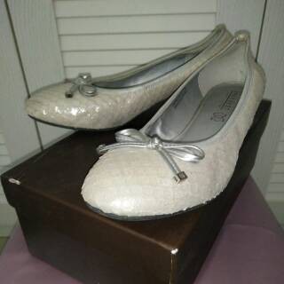 SEPATU Hak Fashion EVERBEST Wanita Cewek Perempuan PRELOVED Asli Original