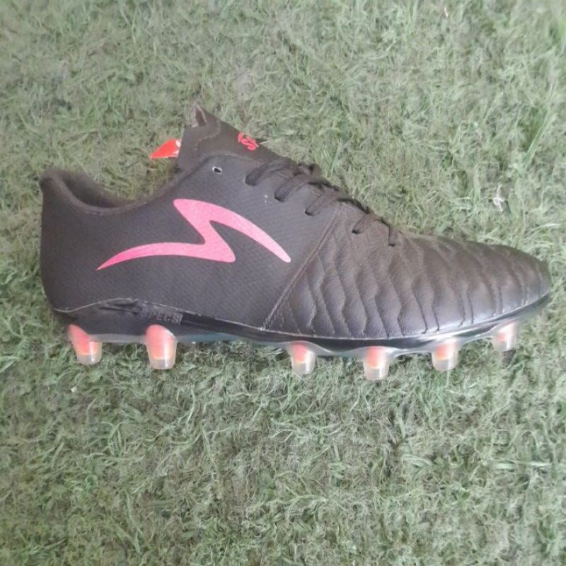 SPECS BARRICADA MAESTRO ELITE FG