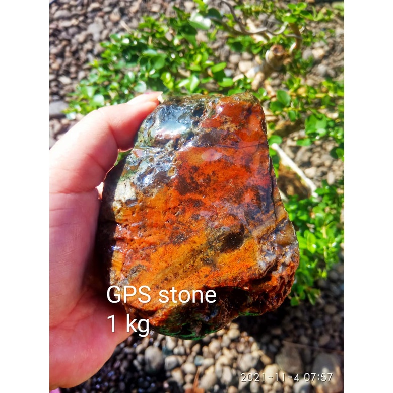 Bongkahan / Rough Bahan Batu akik PANCAWARNA SEMI KRISTAL / Batu PANCAWARNA SEMI KRISTAL Klawing sup