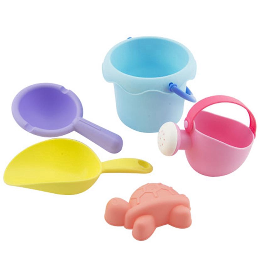 ice cream bucket and spade set