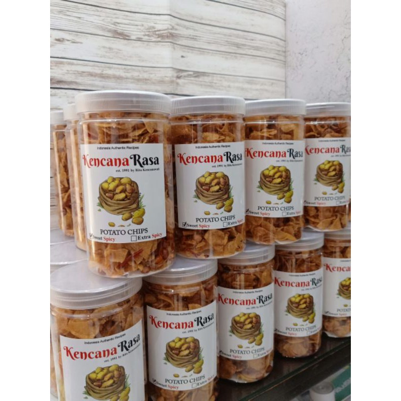 

camilan kripik kentang kencana rasa