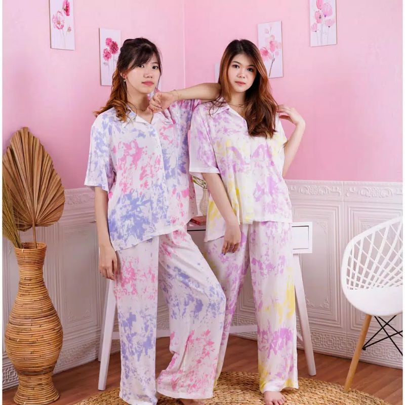 Setelan Tie Dye Unicorn Lengan Pendek