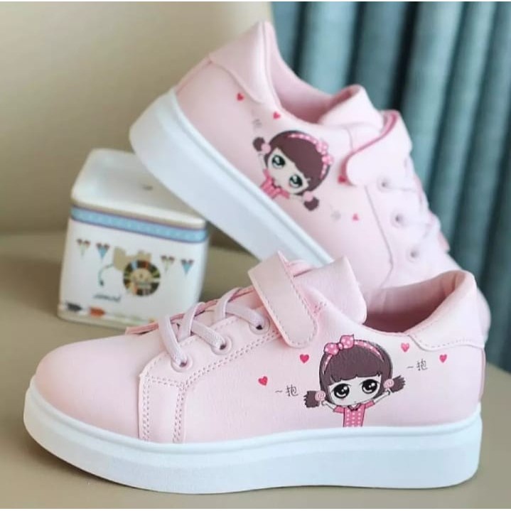 Sepatu Sneakers Anak Perempuan  Karakter Cewek Terbaru