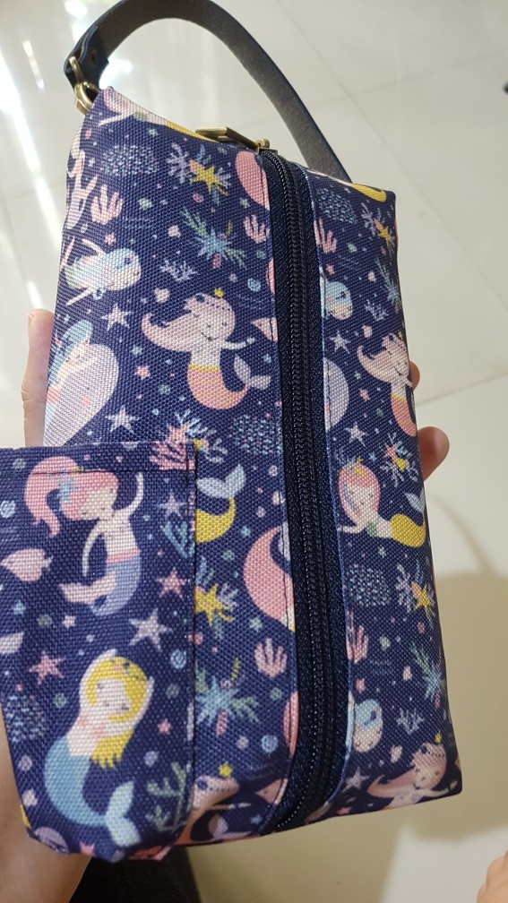 3 In 1 Pouch For Tissue, Wet Tissue And Sanitizer