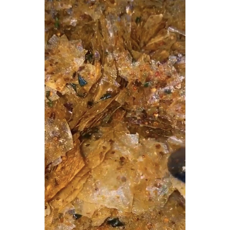 

KRIPIK KACA PEDAS DLOWER 120gr