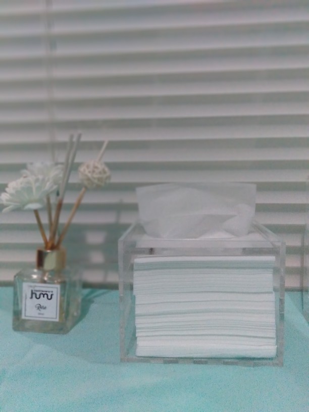 Kotak Tempat Tissue Tisu Acrylic Akrilic Bening Kecil Mini Tutup Drop