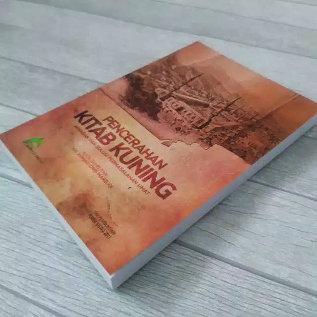 Buku pencerahan kitab kuning