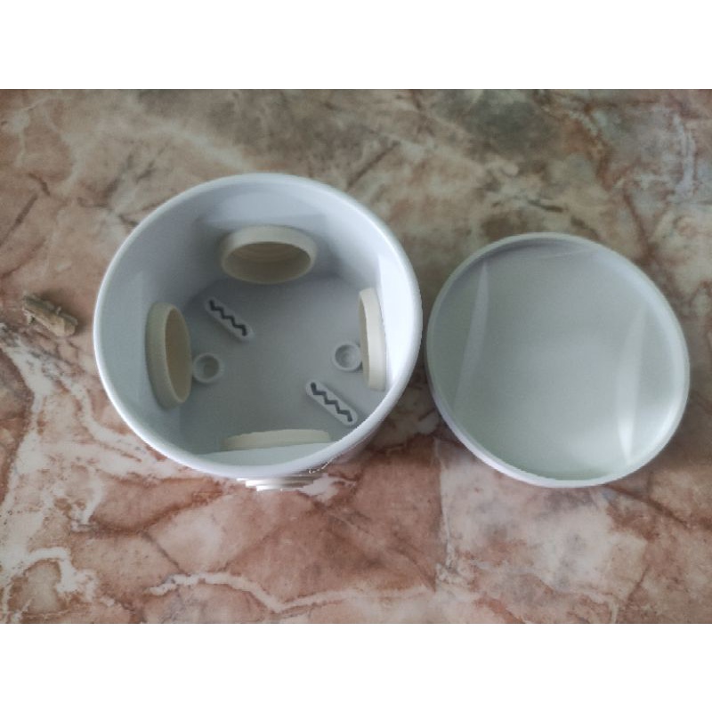 Dorados Duradus Junction Box Bulat 80x80x50mm IP44 Putih Karet MASKO