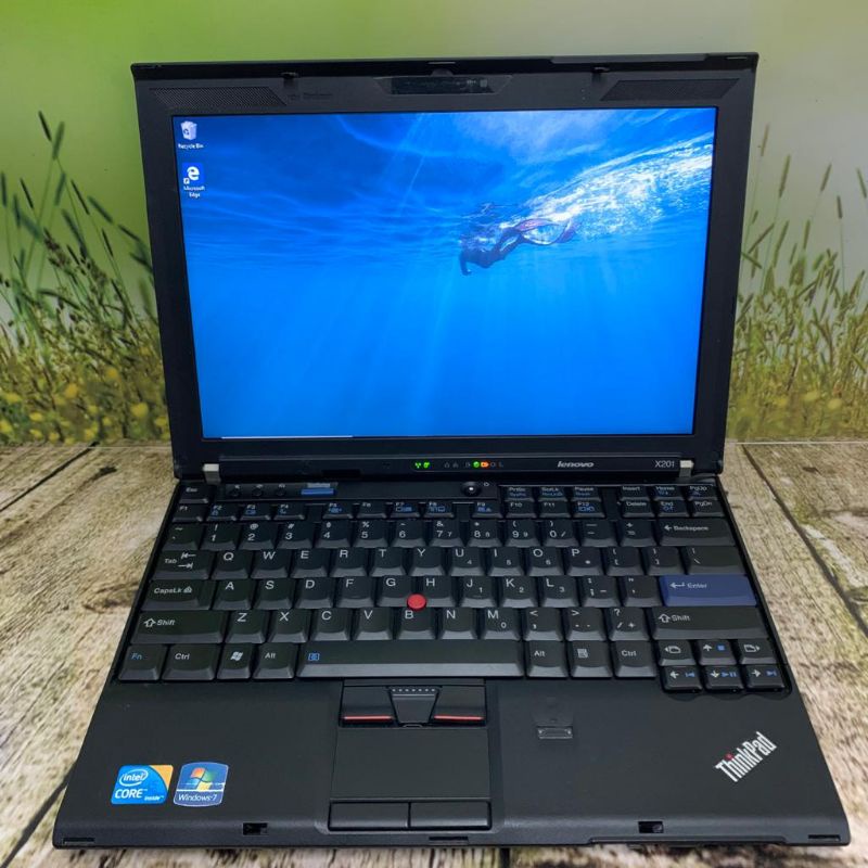 Laptop Lenovo Thinkpad X201 Core i5 / i7 Gen 1 RAM 4GB HDD 320GB Murah
