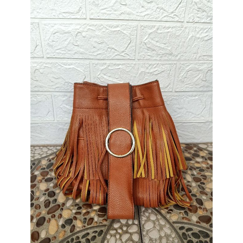 Preloved Tas Serut Rumbai