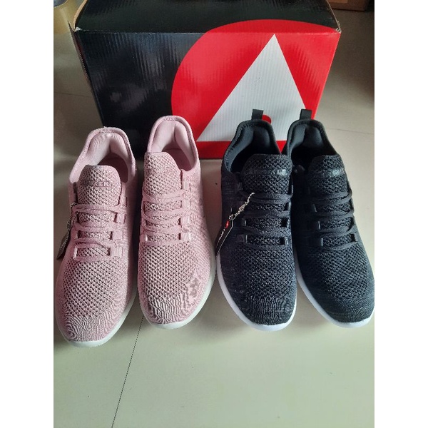 sepatu airwalk Joan hitam dan pink