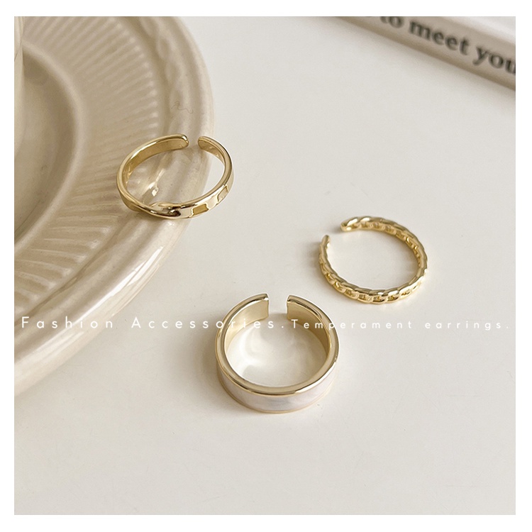 Set Cincin Mewah Ringan Untuk Wanita