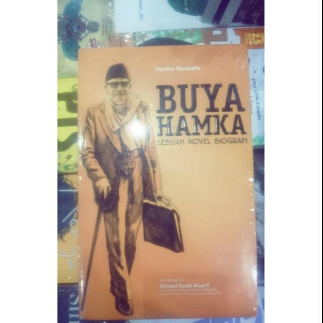 Buya Hamka Sebuah Novel Biografi