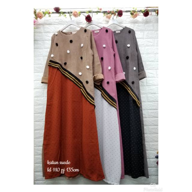 Gamis pompom