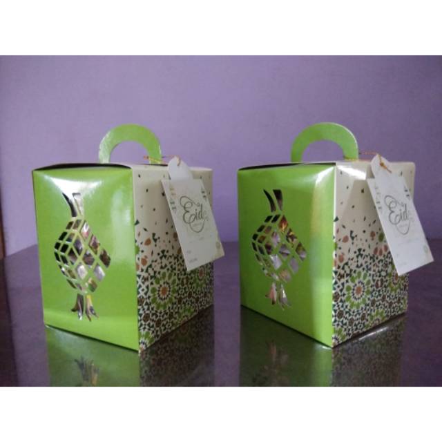 

Kue kering/ makanan