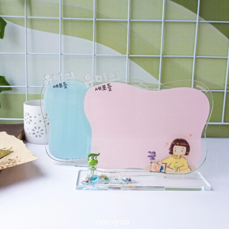 

Omo-Memopad Mirror | Yumi's Cells ver. | 2-in-1 Memopad dan Cermin Meja