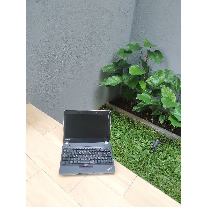 LAPTOP MURAH LENOVO THINKPAD E135 AMD