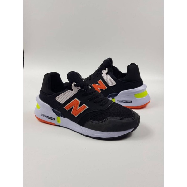 SEPATU SNEAKER PRIA NB KLASIK TALI SIZE 39-44