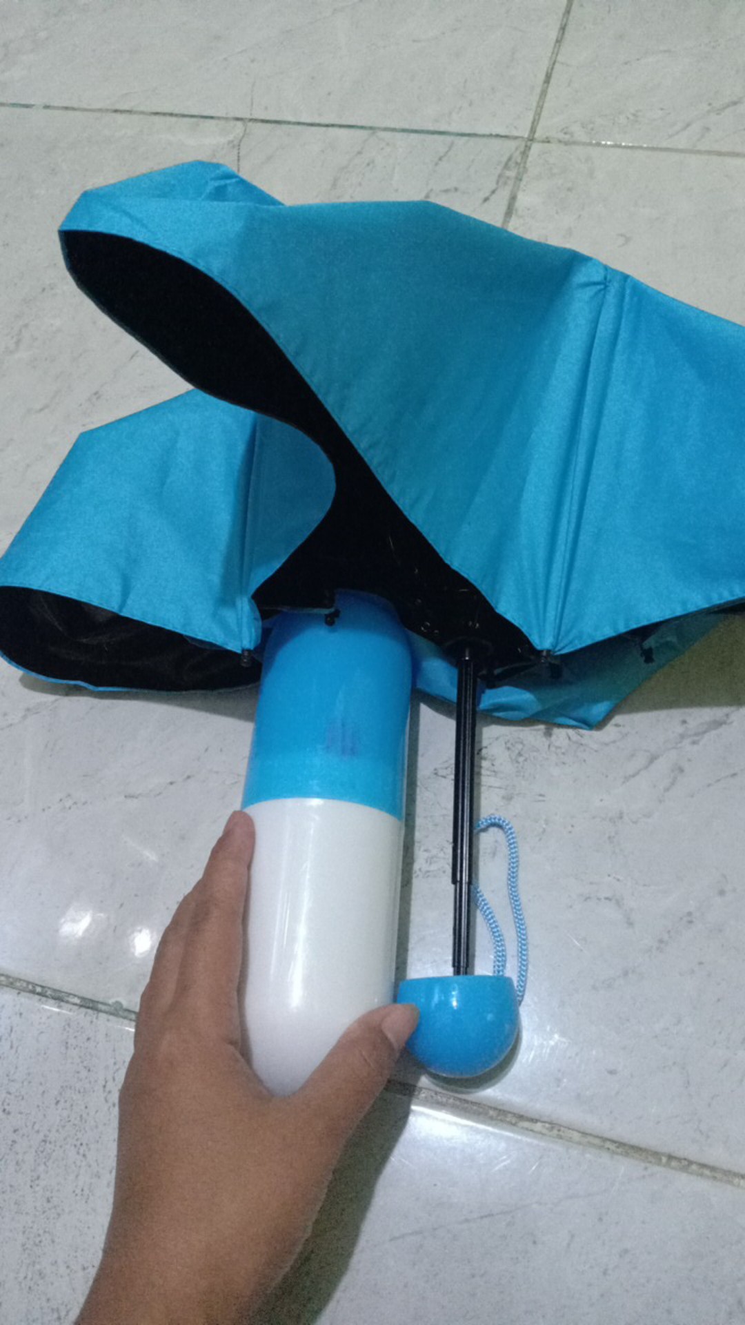 Payung Kapsul Payung Lipat Payung Anti Hujan Uv Bentuk Capsule Minimalis Payung Mini