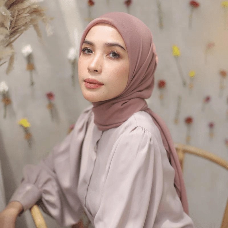 Daily Hijab Bella Lasercut / Kerudung Segiempat Basic Laser / Jilbab Bella Square Premium-IRISH