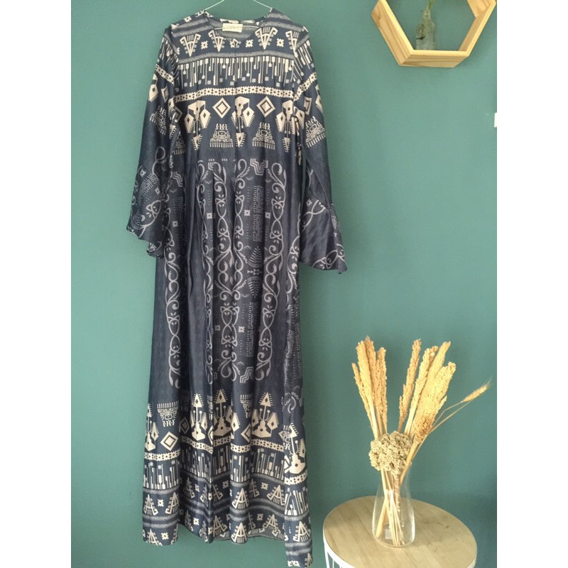 preloved kambera dress wearing klamby