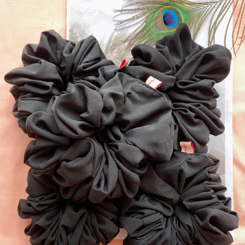 Nouri Avani - Scrunchie Ikat Rambut Jumbo Hijab Kunciran Cepol Jilbab Diamond Premium