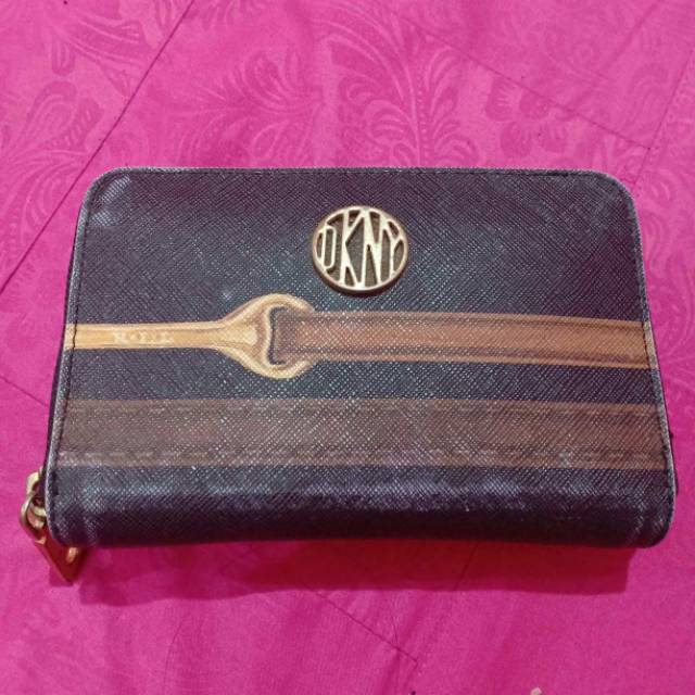 Dompet DKNY original preloved