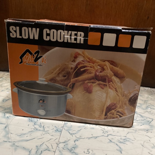 Mitzui Slow Cooker