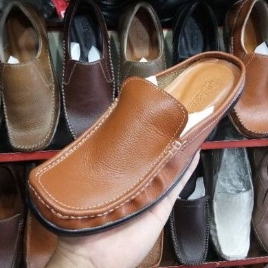 Sepatu Selop Bustong Pria Kulit Asli