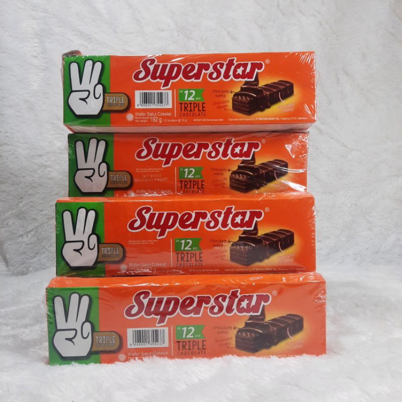 

SUPERSTAR ( 1 box isi 12 pcs)